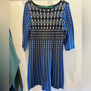 Beautiful, super soft, warm 3/4 sleeve & mid-length dress